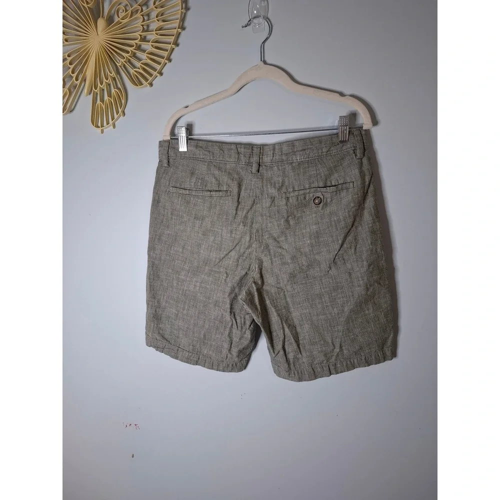 Banana Republic 100% Cotton Men's 31 Flat Front Shorts Olive Green Khaki
